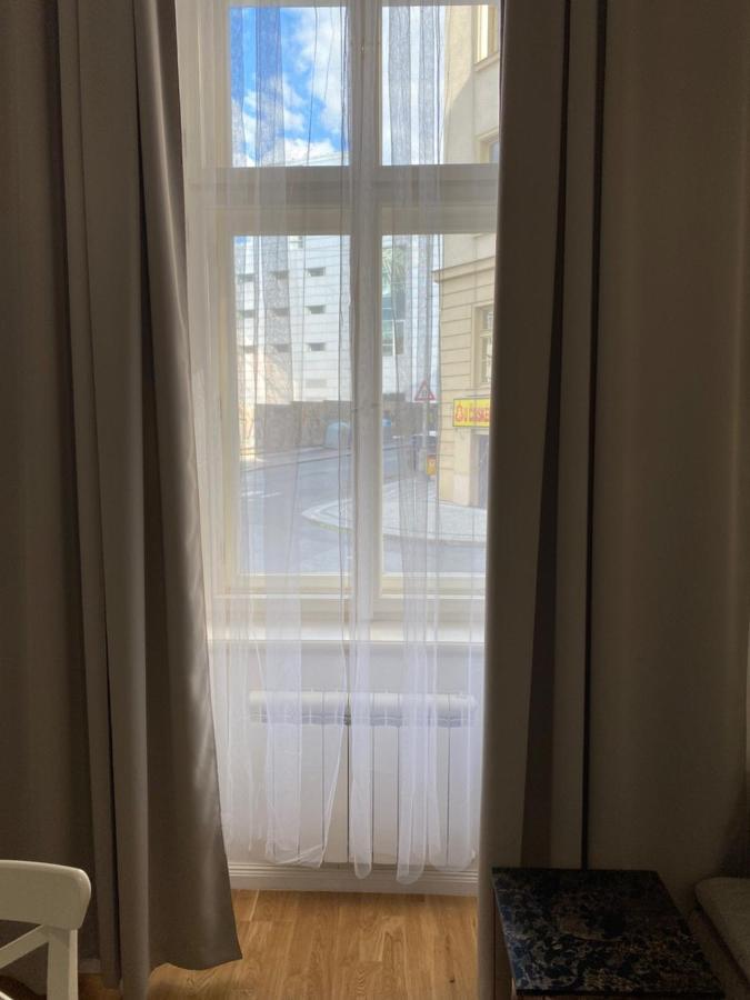 Angelo Roma Apartment Prague Luaran gambar